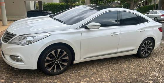 HYUNDAI AZERA 3.0 MPFI GLS V6 24V GASOLINA 4P AUTOMÁTICO